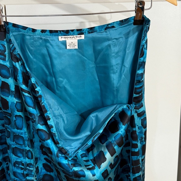 Preston & York Silk Skirt - Picture 2 of 9